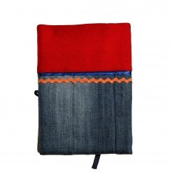 Book cover with embroidery • red and blue