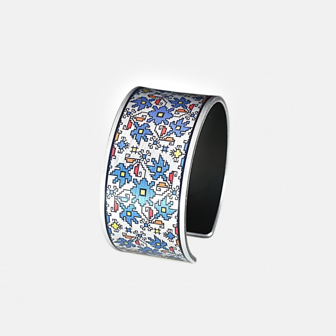 Bracelet with embroidery Cvetelina - blue