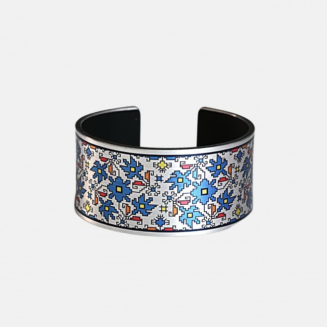 Bracelet with embroidery Cvetelina - blue