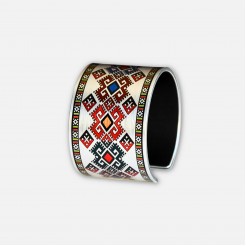 Bracelet with embroidery Kosara