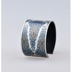 Bracelet with Modern Motives ≪Sofia≫
