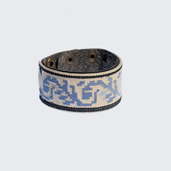 Leather Bracelets with Embroidery Delicate