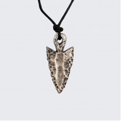 Pendant with an Arrow • model 1
