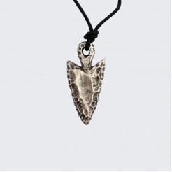 Pendant with an Arrow • model 2
