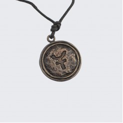 Pendant with Runa 3