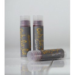 Lipstick Y La La,  Handmaids
