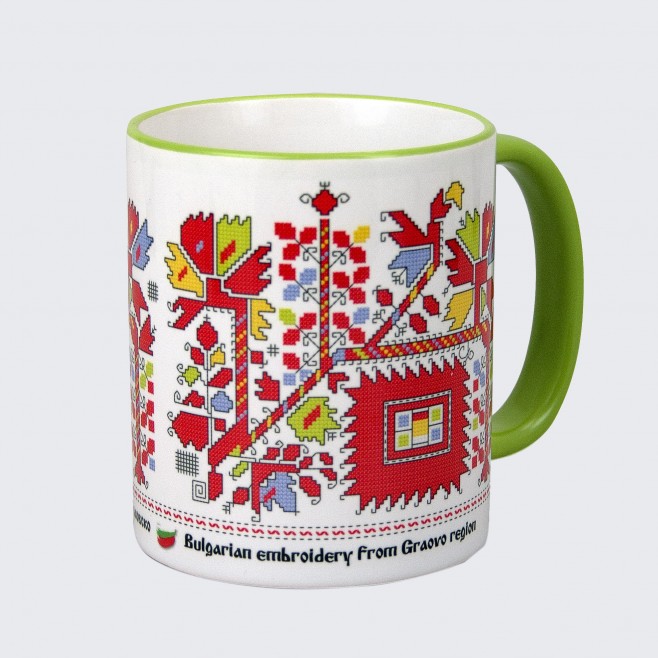 Cup with embroidery from the Graovsko - white and green