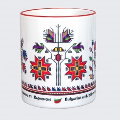 A cup decorated with embroidery from the Varna / Dobrudja folklore region /