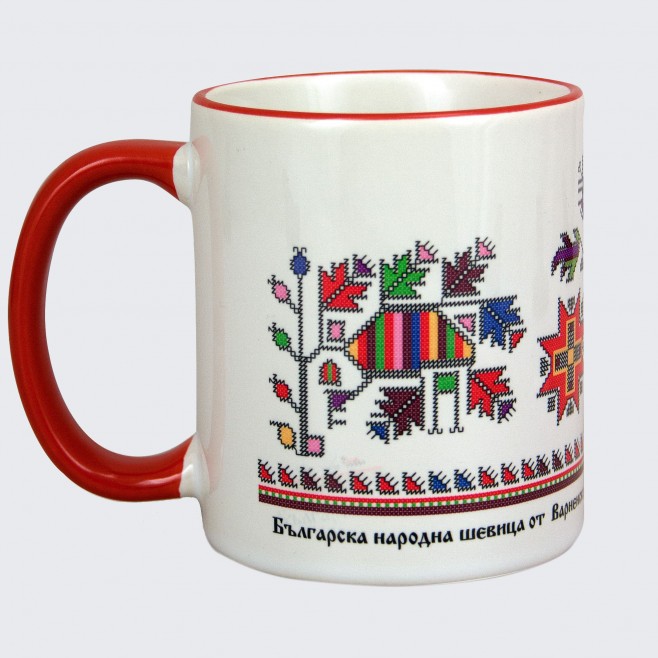 A cup decorated with embroidery from the Varna / Dobrudja folklore region /