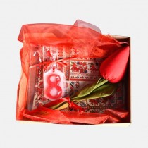 March 8 Gift box