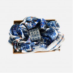 Vesca The Sea Scarf and Bracelet Set with embroideries motives