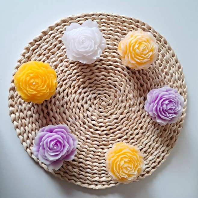 Peony Cupcake Candle