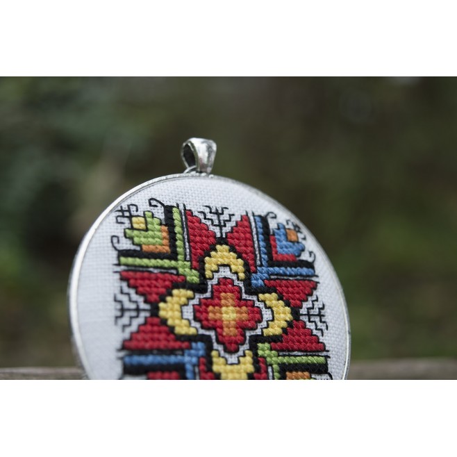 Necklace <<Bulgarian Embroidery>> code GISLV10