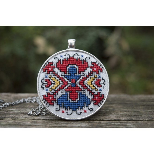 Necklace <<Bulgarian Embroidery>> code GISLV5