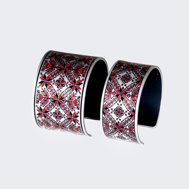 Bracelet with embroidery Boryana Red