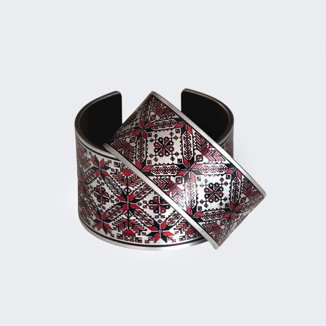 Bracelet with embroidery Boryana Red