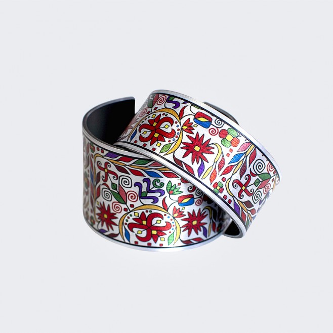 Bracelet with embroidery Zhivka