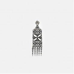 Silver medallion Embroidery-lace