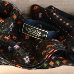 Men's scarf and leather bracelet set
