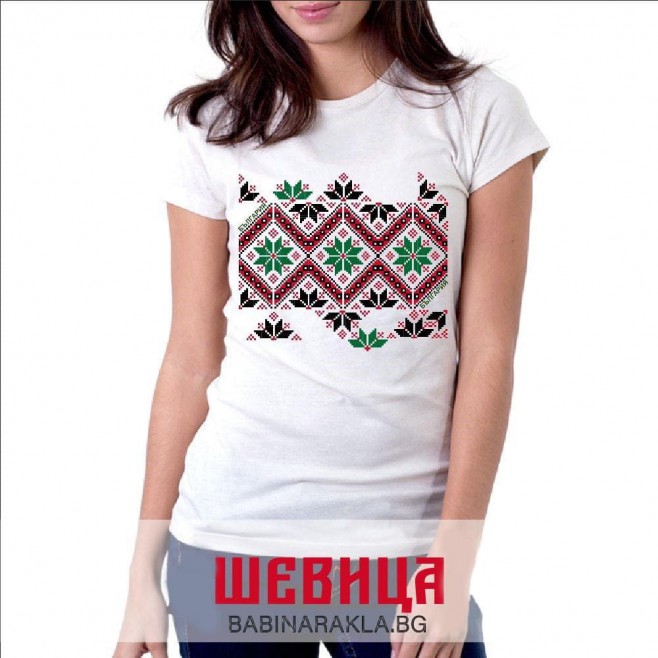 Ladies T-shirt with embroidery 001