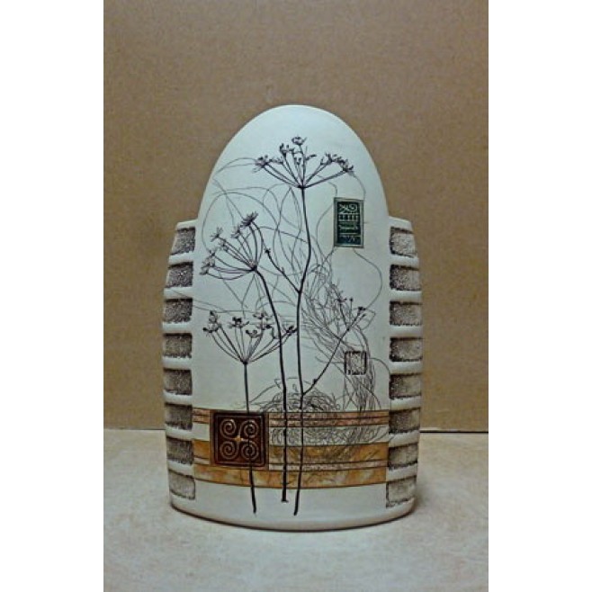 Керамика • Керамична ваза с декорация • модел 30