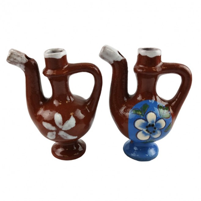 Ceramic pitcher whistle