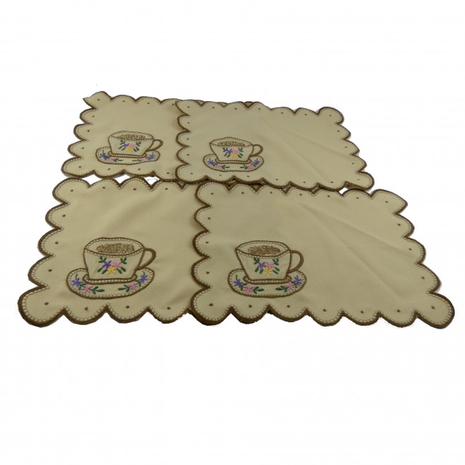 Комплект кафе с ръчно изработени памучна покривка и 4 бр подложки