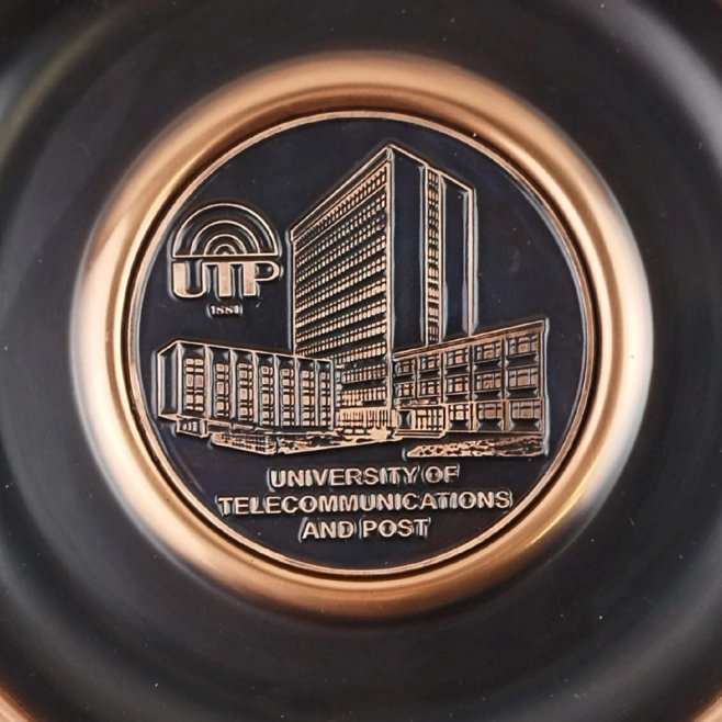 МЕДНА ЧИНИЯ ГОЛЯМА С ПЛАСТИКА ПО ЖЕЛАНИЕ НА КЛИЕНТА